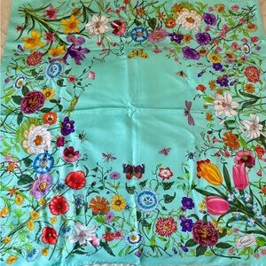 GUCCI Floral Silk Scarf